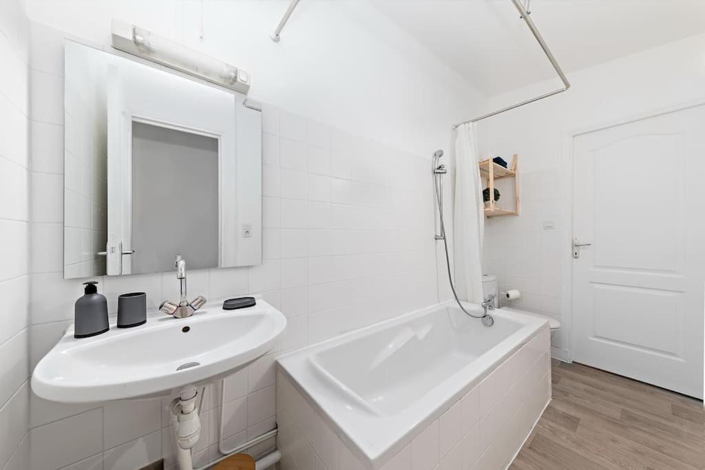 Amboise//Cosy-Centreville Rouen//Netfilx-Wifi//6Pers Kültér fotó